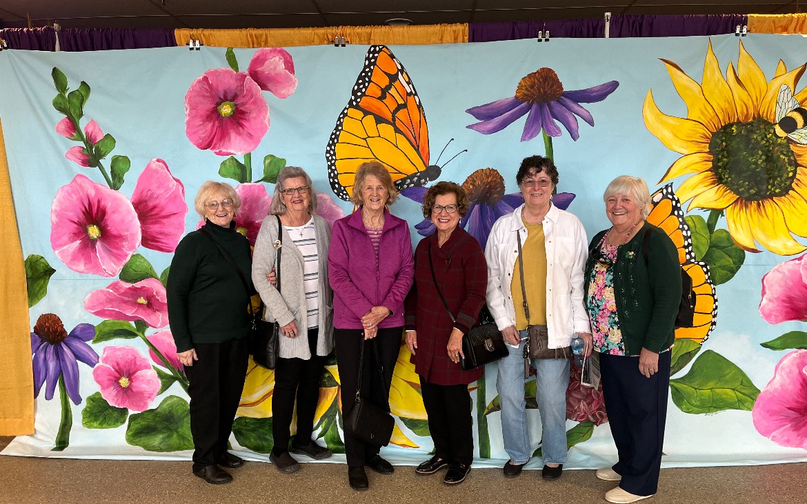 Bud ‘n Bloom attends landscape show News, Sports, Jobs Observer Today